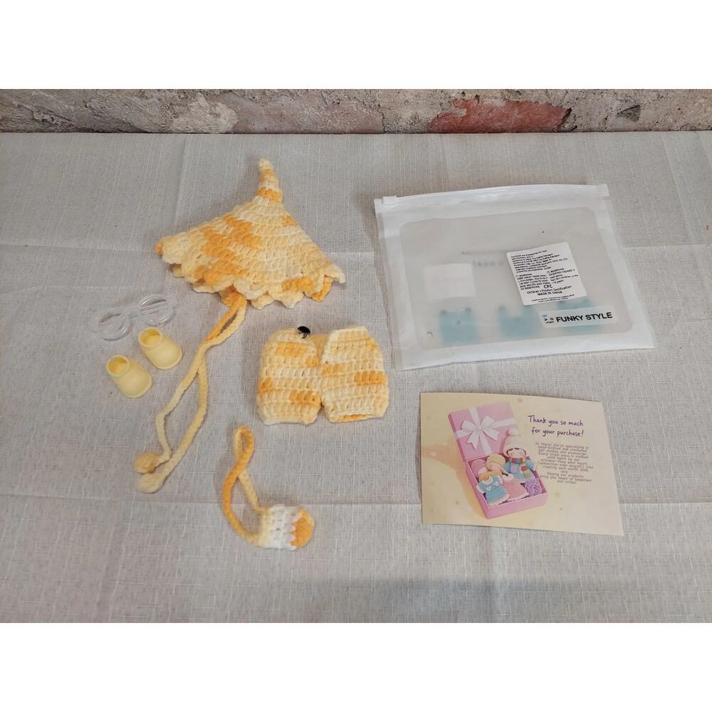 Sonny Angel Doll Clothes Funky Style 5 Piece Crochet Outfit Set Yellow White - Picture 1 of 2